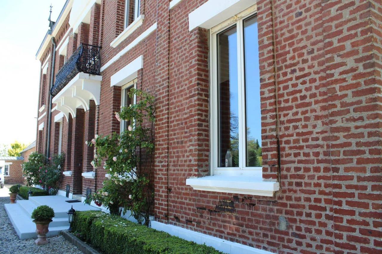 Chambres Chez L'Habitant Au Chateau De Martinsart Mesnil-Martinsart Dış mekan fotoğraf